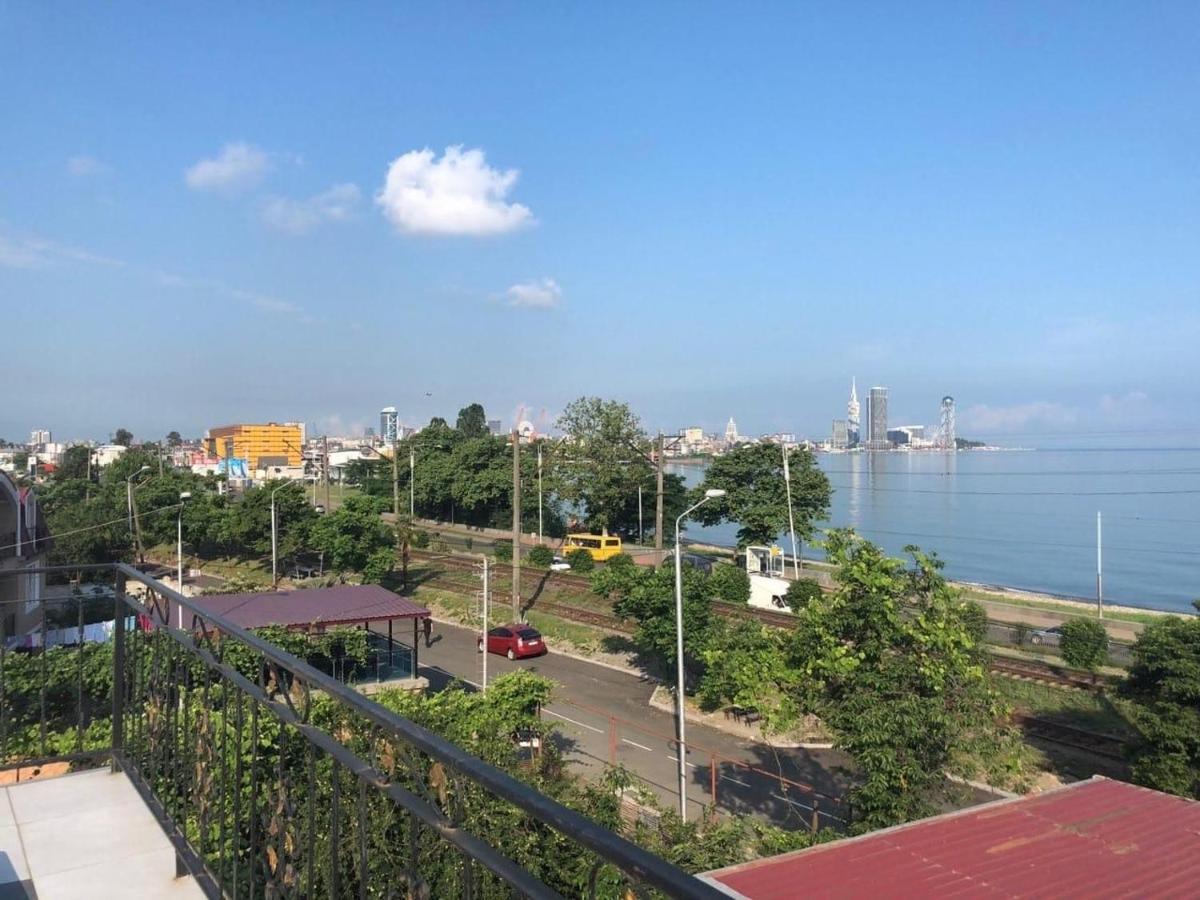 Merab House Batumi Kültér fotó