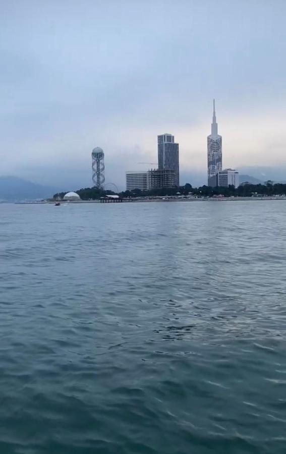 Merab House Batumi Kültér fotó