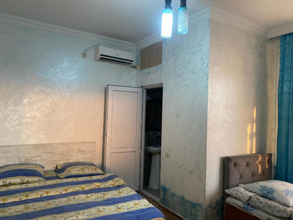 Merab House Batumi Kültér fotó