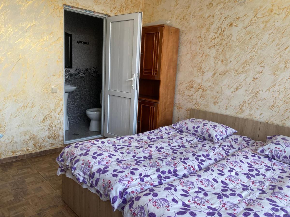 Merab House Batumi Kültér fotó