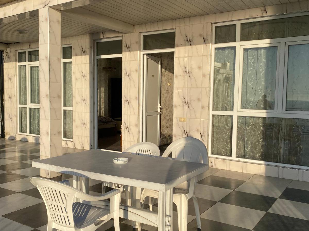 Merab House Batumi Kültér fotó