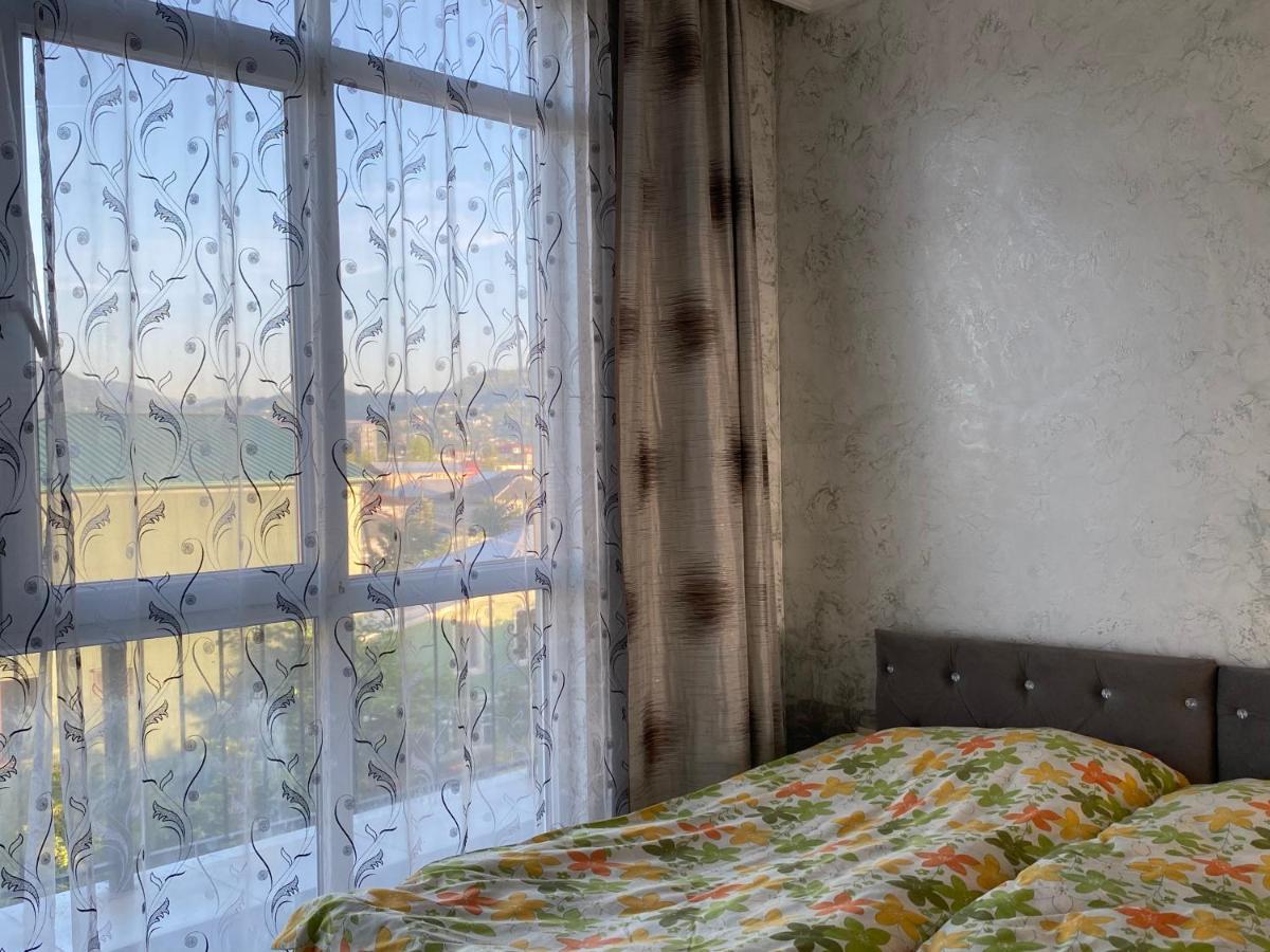 Merab House Batumi Kültér fotó
