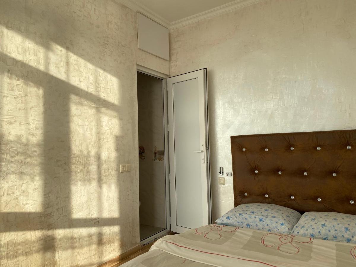 Merab House Batumi Kültér fotó