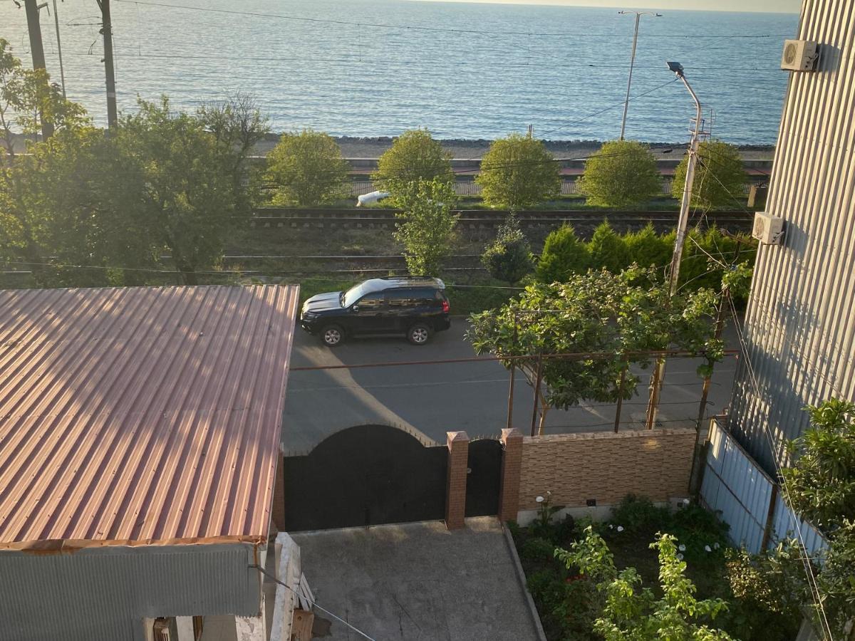 Merab House Batumi Kültér fotó
