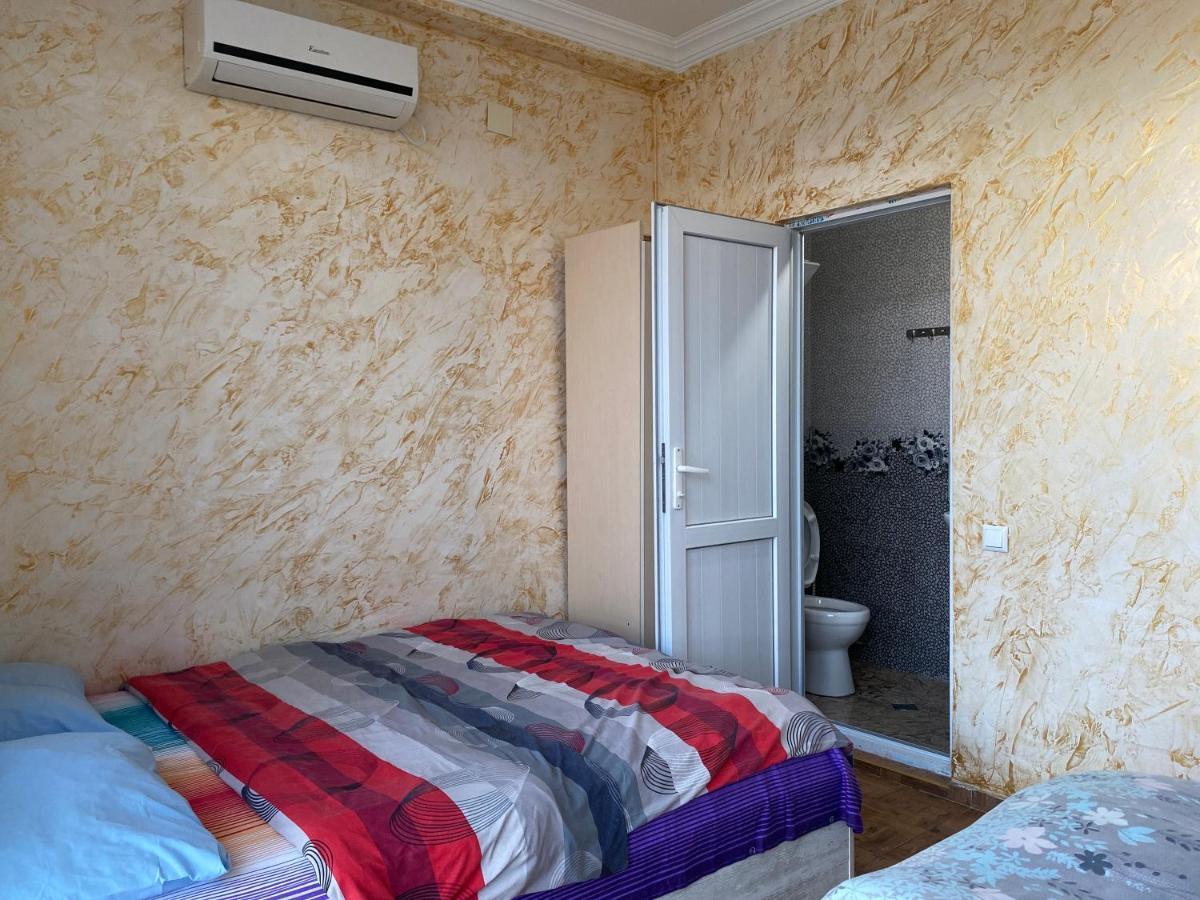Merab House Batumi Kültér fotó