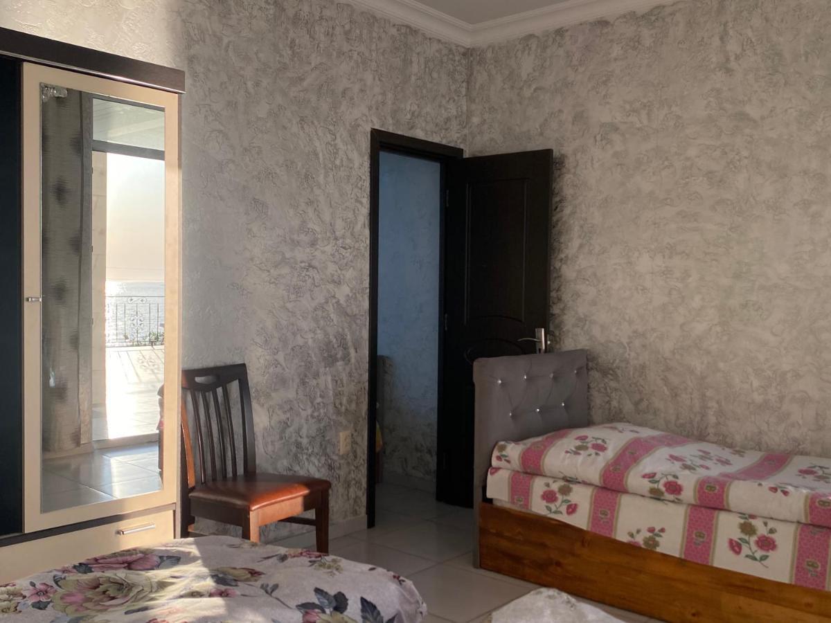 Merab House Batumi Kültér fotó