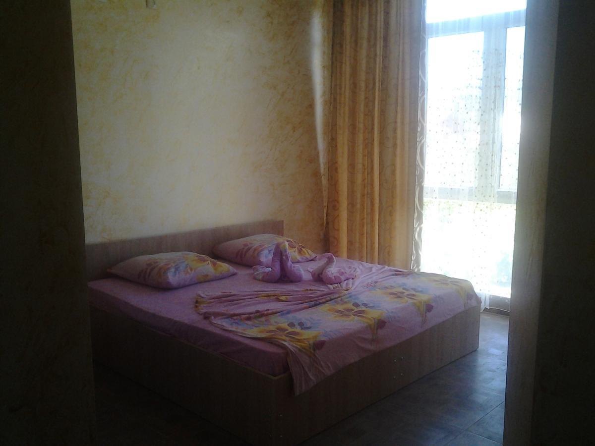 Merab House Batumi Kültér fotó